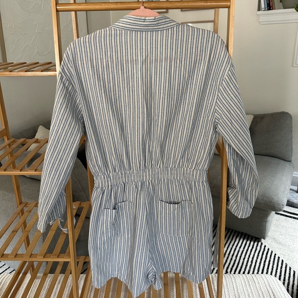 Pink Lily Blue Striped Romper with Collar - Picture 8 of 9